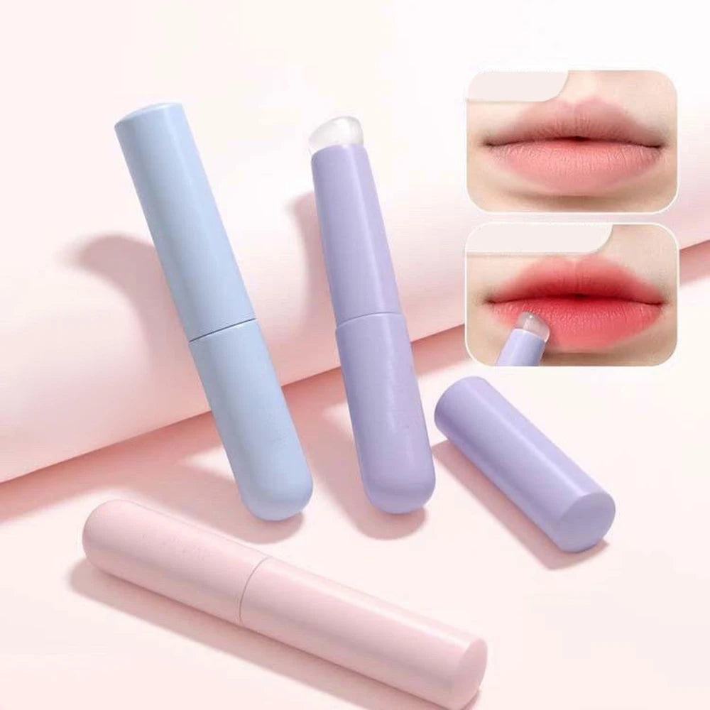 Upgrade Silicone Lip Brush With Cover